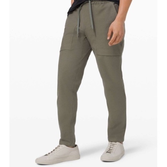 Lululemon Mens Bowline Pants *Utilitech 30" Inseam Grey Sage Size M *READ - Picture 1 of 11